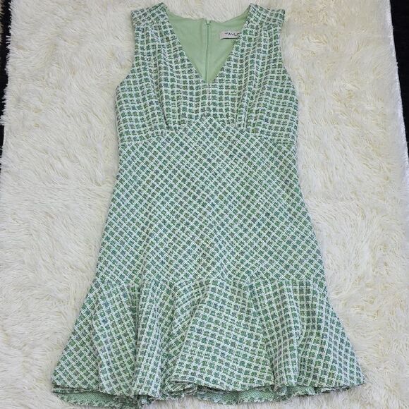 Taylor Dresses & Skirts - Taylor Green Mutli Color Fit and Flare Mini Dress for Wedding Guest